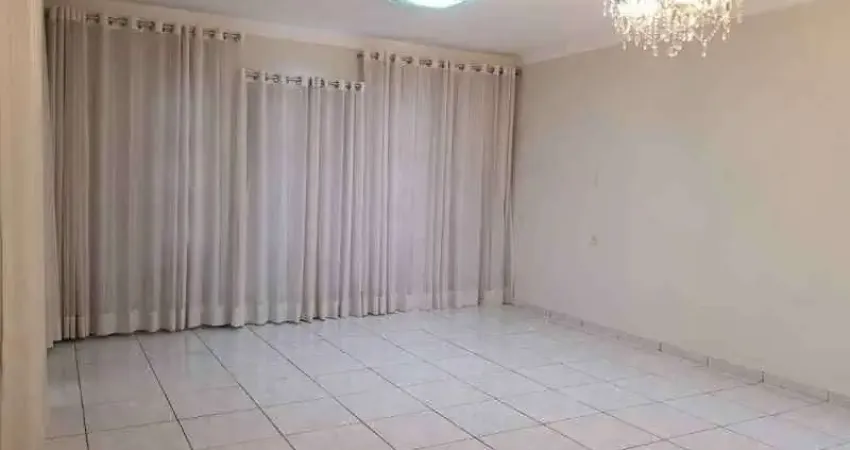 Casa com 3 quartos à venda na Rua Santa Terezinha, Jardim Bela Vista, Bauru