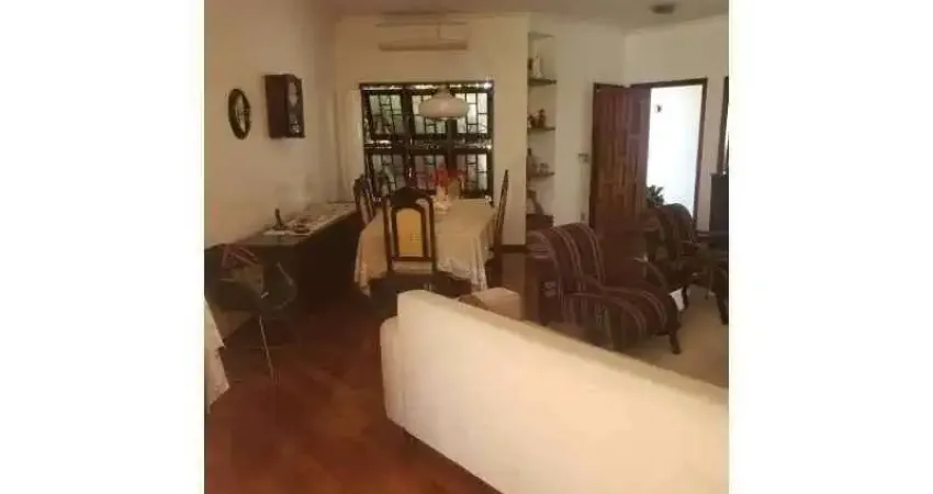 Casa com 3 quartos à venda na Rua Rio Branco, Jardim Paulista, Bauru