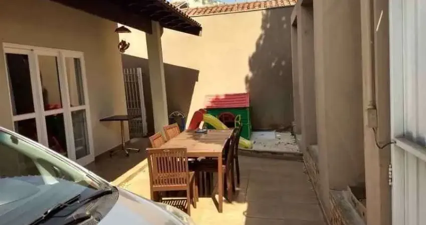 Casa com 3 quartos à venda na Rua Alaska, Jardim Terra Branca, Bauru