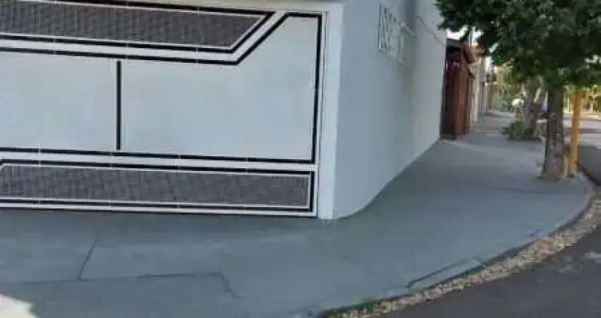 Casa com 3 quartos à venda na Rua Luiz Beviláqua, Vila Pacífico, Bauru