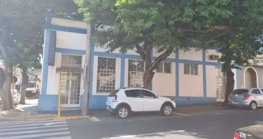 Prédio para alugar na Rua Bandeirantes, Centro, Bauru