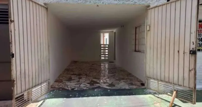 Casa com 3 quartos à venda na Rua Santa Lydia, Jardim Redentor, Bauru