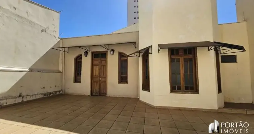 Casa com 5 quartos para alugar na Rua Padre João, Vila Santa Tereza, Bauru