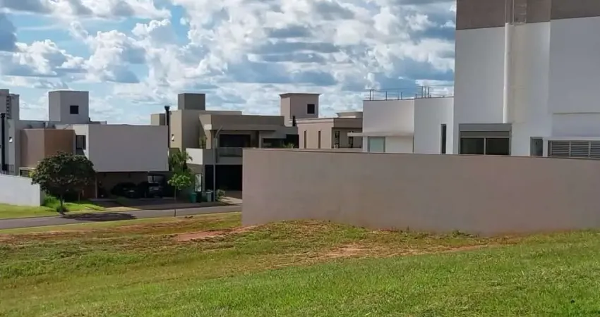 Terreno à venda na Avenida Adélia José Jorge, Alphaville, Bauru