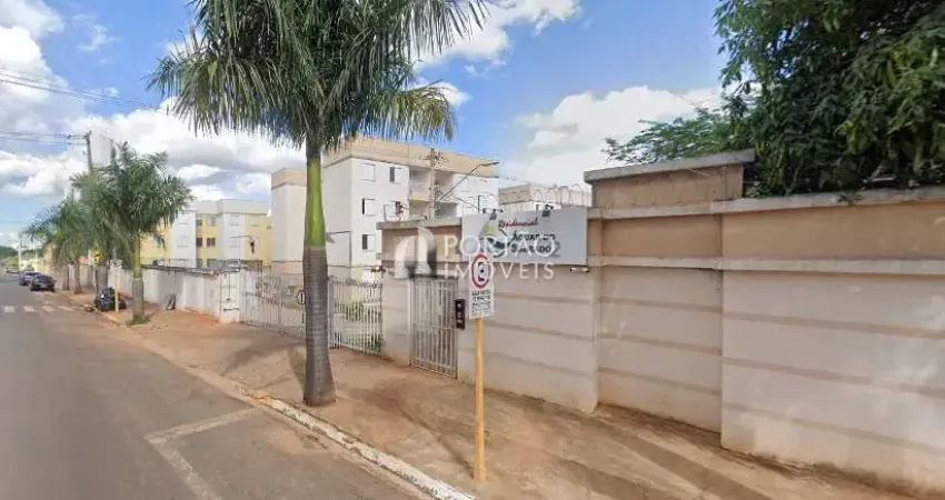 Apartamento para venda 2 quartos com armários- térreo e sacada