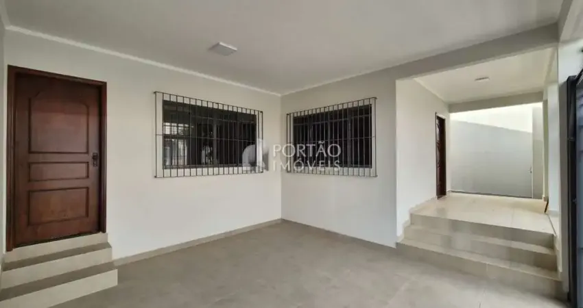 Casa com 3 quartos para alugar na Rua Dorotheu Moreno Munhoz, Jardim Araruna, Bauru