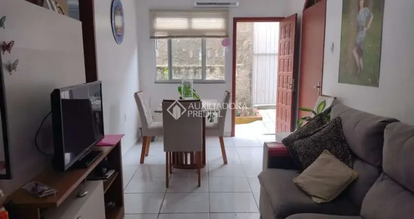 Casa com 6 quartos à venda na Rua Peru, 238, Barreiros, São José