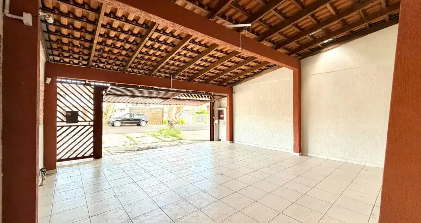 Casa com 3 quartos à venda na Rua Tenente-Coronel Vilagran Cabrita, 900, Alto Boqueirão, Curitiba