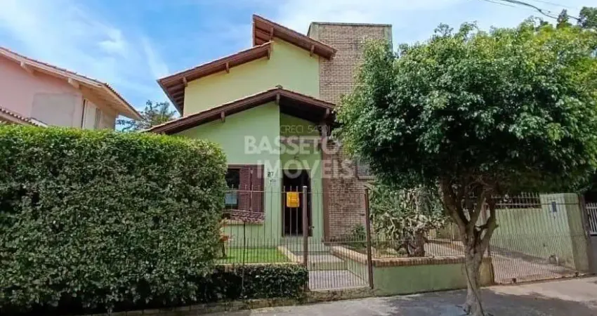 Casa com 3 quartos à venda na Rua Janaúba, 27, Pântano do Sul, Florianópolis