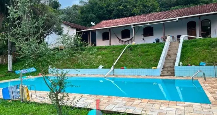 Chácara / sítio à venda no Arara dos Pereiras, Bragança Paulista 