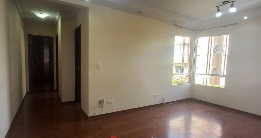 Apartamento com 2 quartos para alugar no Pinheirais, Bragança Paulista 