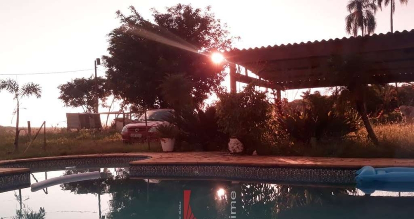 Chácara / sítio com 3 quartos à venda no Biriça do Valado, Bragança Paulista 