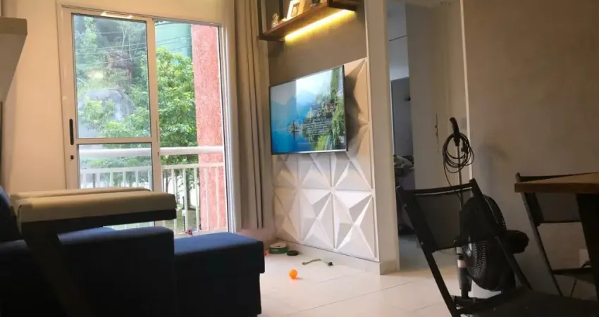 Achado raro! apartamento reformado no village vip por excelente oportunidade!