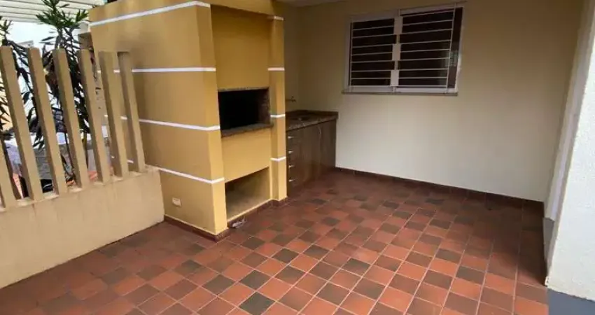 Sobrado para venda em foz do iguaçu, centro, 3 dormitórios, 1 suíte, 2 banheiros, 2 vagas