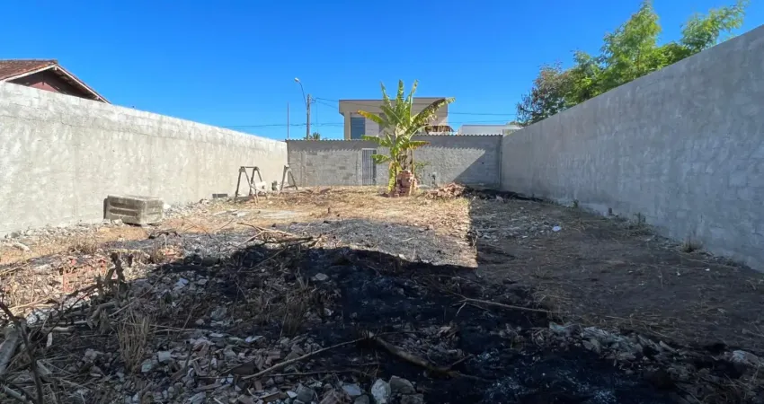 Lote com 360m², todo morado, escritirado, em jardim atlantico, jacaraípe.