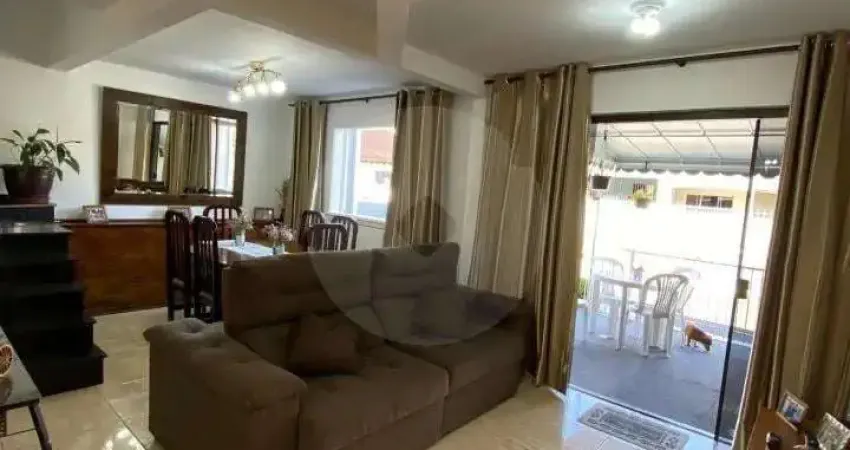 Sobrado 3 quartos à venda no fazendinha – condomínio com taxa baixa – curitiba