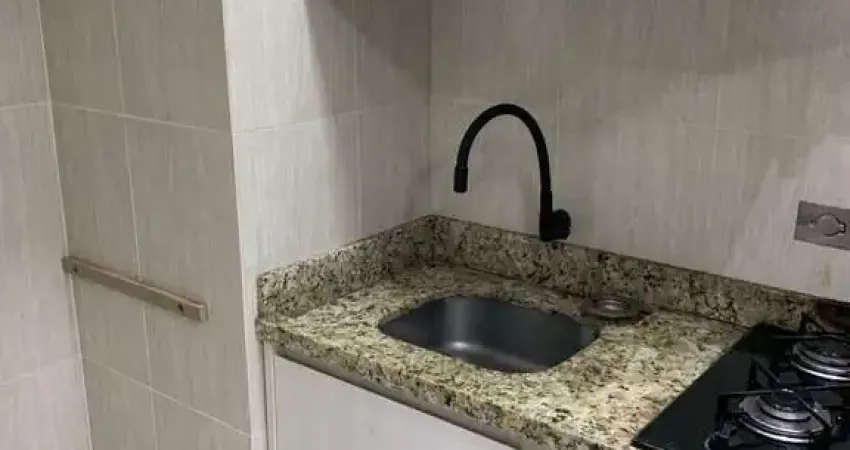 Apartamento à venda no centro de curitiba | rua nilo cairo | próximo ao mercado municipal