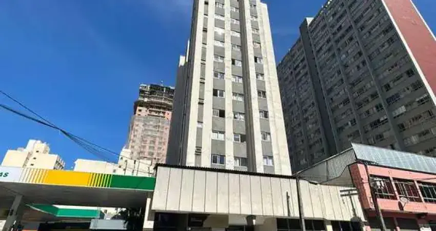 Apartamento à venda no Centro de Curitiba | Rua Nilo Cairo | Próximo ao Mercado Municipal