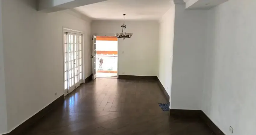 Casa com 4 quartos à venda na Rua Marechal Renato Paquet, 332, Jardim Marajoara, São Paulo