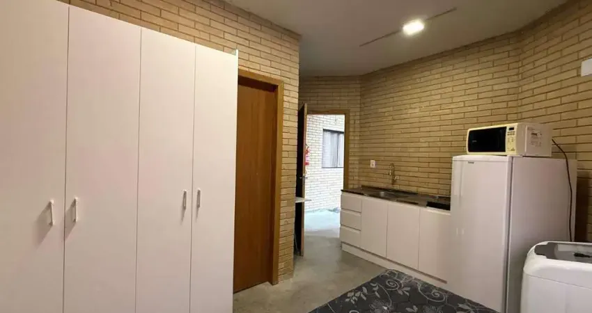 Flat com 1 quarto para alugar na Avenida Prefeito José Juvenal Mafra, 4155, Meia Praia, Navegantes
