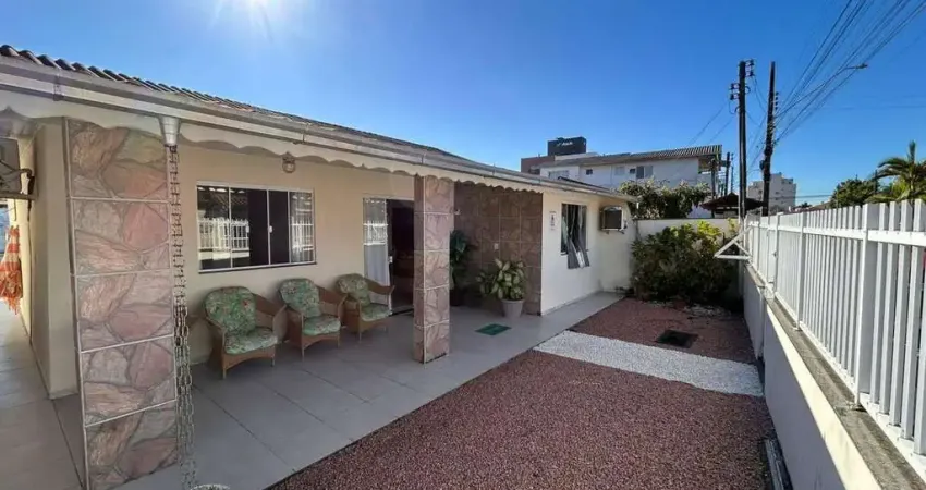 Casa com 3 quartos à venda no Gravata, Navegantes 