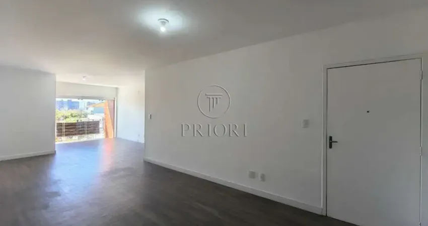 Apartamento com 3 quartos para alugar na Travessa Germano Steigleder Sobrinho, 94, Vila Ipiranga, Porto Alegre