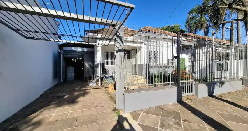Casa comercial com 5 salas à venda na Avenida França, 933, Navegantes, Porto Alegre