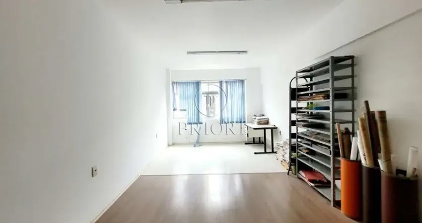 Sala comercial com 1 sala à venda na Rua General Andrade Neves, 100, Centro Histórico, Porto Alegre