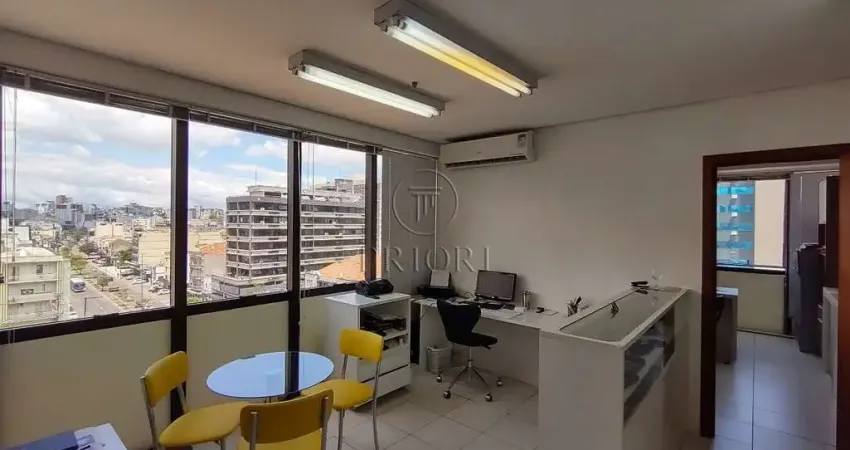 Sala comercial com 2 salas à venda na Avenida Benjamin Constant, 904, São João, Porto Alegre