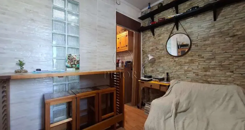 Kitnet / Stúdio à venda na Rua Ramiro Barcelos, 1700, Floresta, Porto Alegre