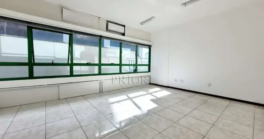 Sala comercial com 2 salas para alugar na Avenida Protásio Alves, 2599, Petrópolis, Porto Alegre