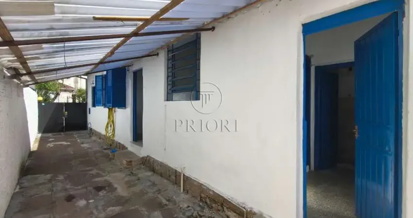 Casa com 2 quartos para alugar na Avenida Bahia, 183, Navegantes, Porto Alegre