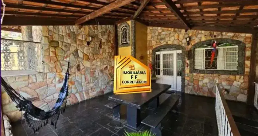 Casa com 6 quartos à venda no Paraíso, Belo Horizonte