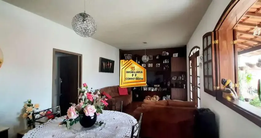 Casa com 5 quartos à venda na Sagrada Família, Belo Horizonte