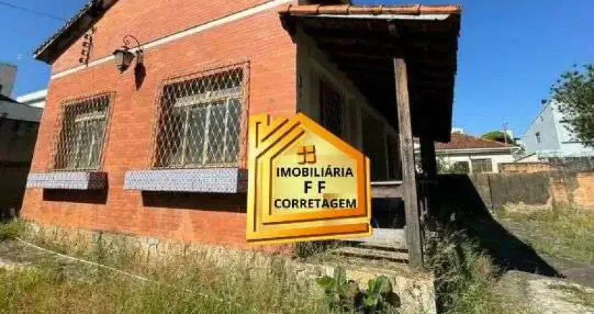 Casa com 5 quartos à venda na Floresta, Belo Horizonte