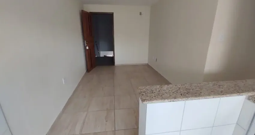 Apartamento com 2 quartos para alugar na Rua Cinqüenta e Seis, 75, Vila Santa Cecília, Volta Redonda