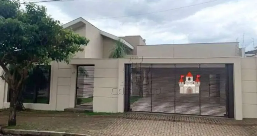Casa  à venda, 270 m² por R$ 1.900.000 - Jardim Itatiaia 2 - Londrina/PR