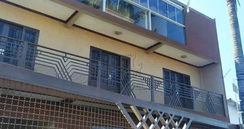 Sobrado à venda, 300 m² por R$ 804.000 - Jardim dos Alpes I - Londrina/PR
