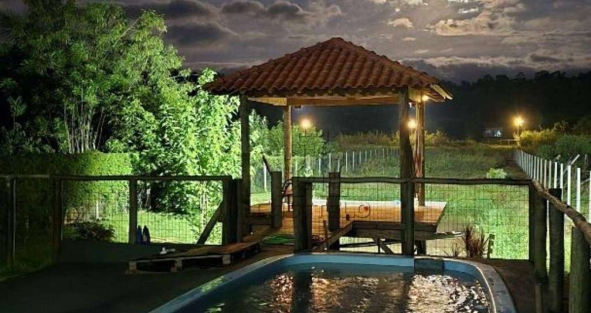 Chácara com 2 dormitórios à venda, 2000 m² por R$ 595.000,00 - Novo Aeroporto - Londrina/PR