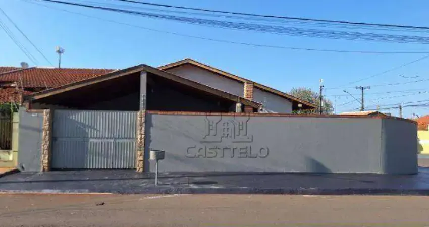 Casa com 3 dormitórios à venda, 140 m² por R$ 450.000 - Jardim São Tomás - Londrina/PR