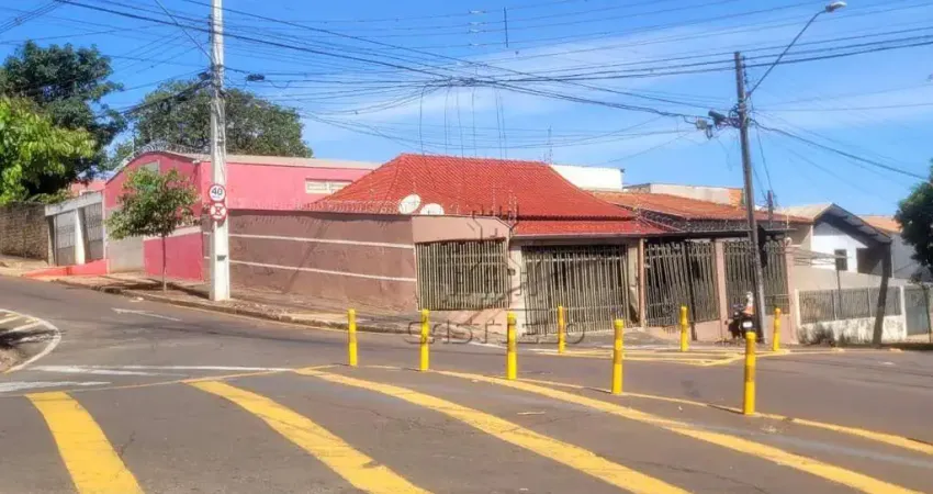 Casa com barracão comercial  à venda, 250 m² por r$ 550.000 - conjunto semiramis barros braga - londrina/pr