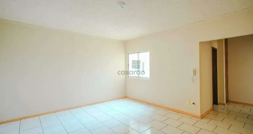 Apartamento com 3 quartos para alugar no Centro, Pelotas 