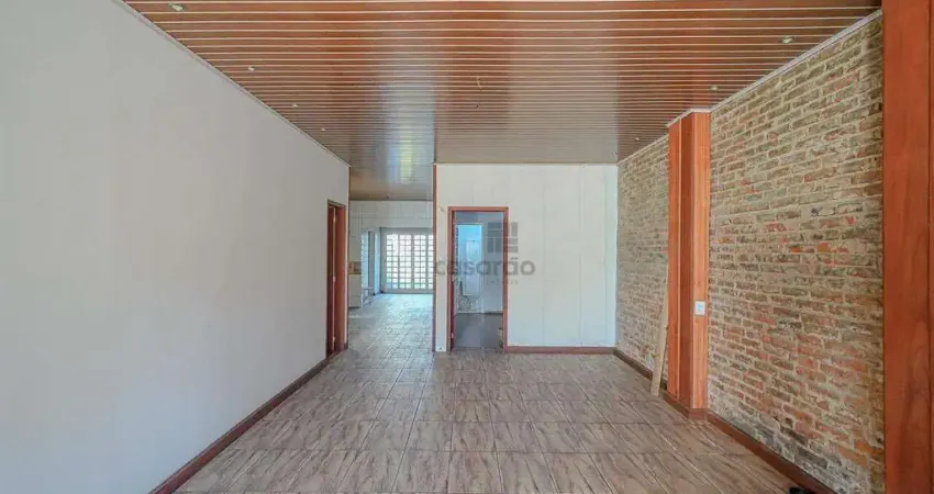 Casa com 3 quartos para alugar no Centro, Pelotas