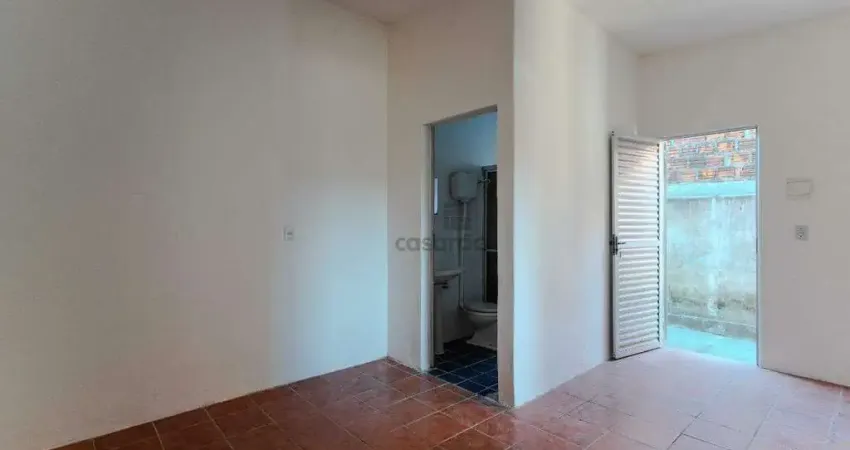 Casa com 1 quarto para alugar no Areal, Pelotas 