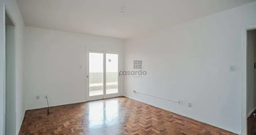 Apartamento com 3 quartos para alugar no Centro, Pelotas 