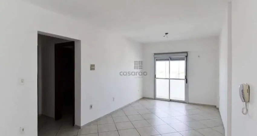 Apartamento com 2 quartos para alugar no Centro, Pelotas 