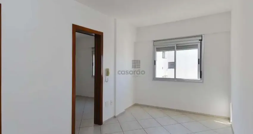 Apartamento com 1 quarto para alugar no Centro, Pelotas 