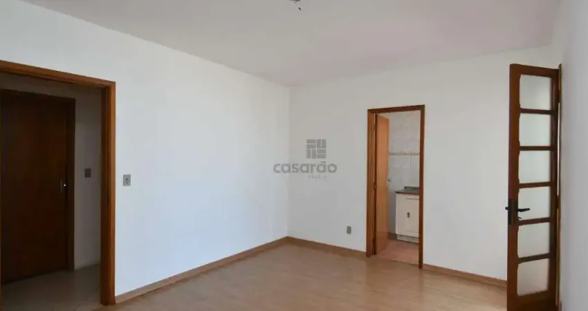 Apartamento com 2 quartos para alugar no Centro, Pelotas