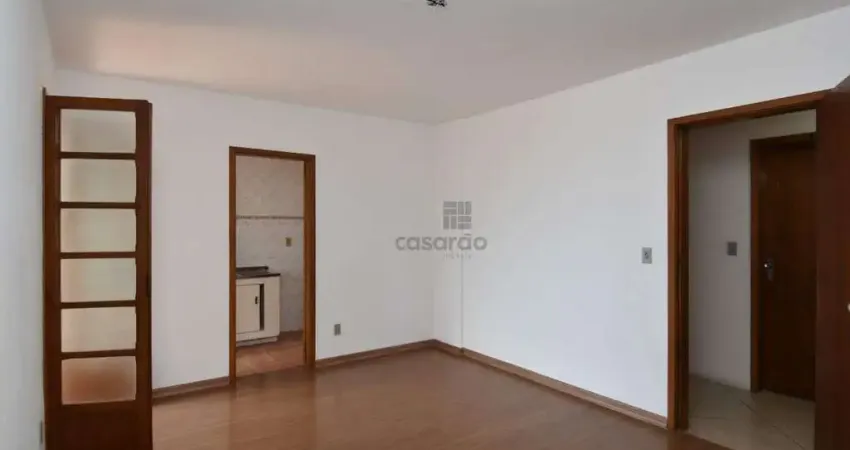 Apartamento com 2 quartos para alugar no Centro, Pelotas 