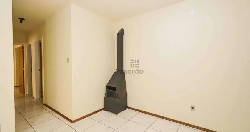 Apartamento com 3 quartos para alugar no Centro, Pelotas